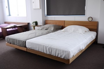 富山　ベッド