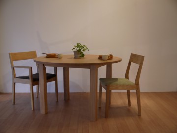 富山　家具　テーブル