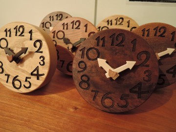 富山　木製時計
