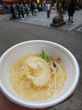 フカヒレラーメン