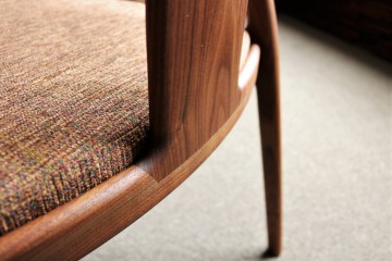 富山　家具　椅子
