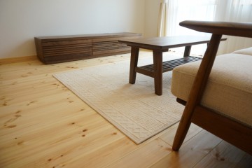 富山、家具、無垢、ウォールナット、ソファ、センターテーブル、TVボード