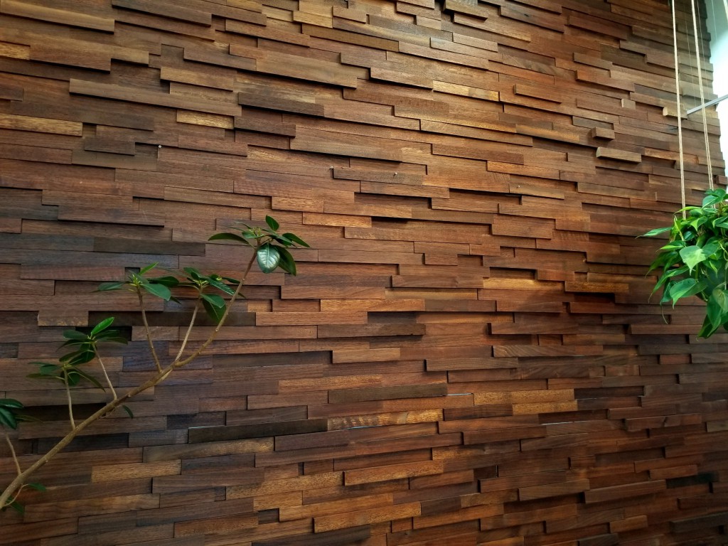 富山　家具　装飾壁　木