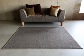 ミヤモト家具　家具　富山　LOWVE　ラグCOLLEGE COURT RUGMAT