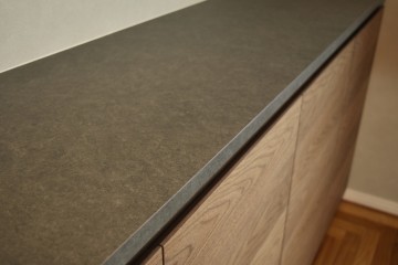 富山　おしゃれ　家具　食器棚　カップボード