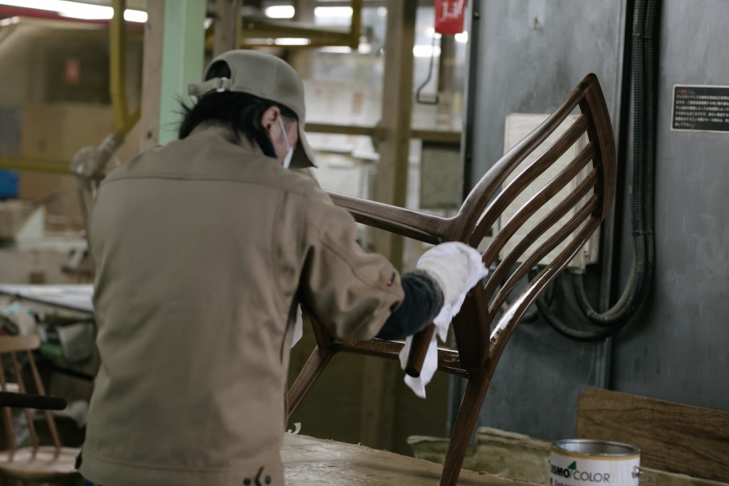 SOLID　工場　ミヤモト家具　おしゃれ　天然木　無垢材