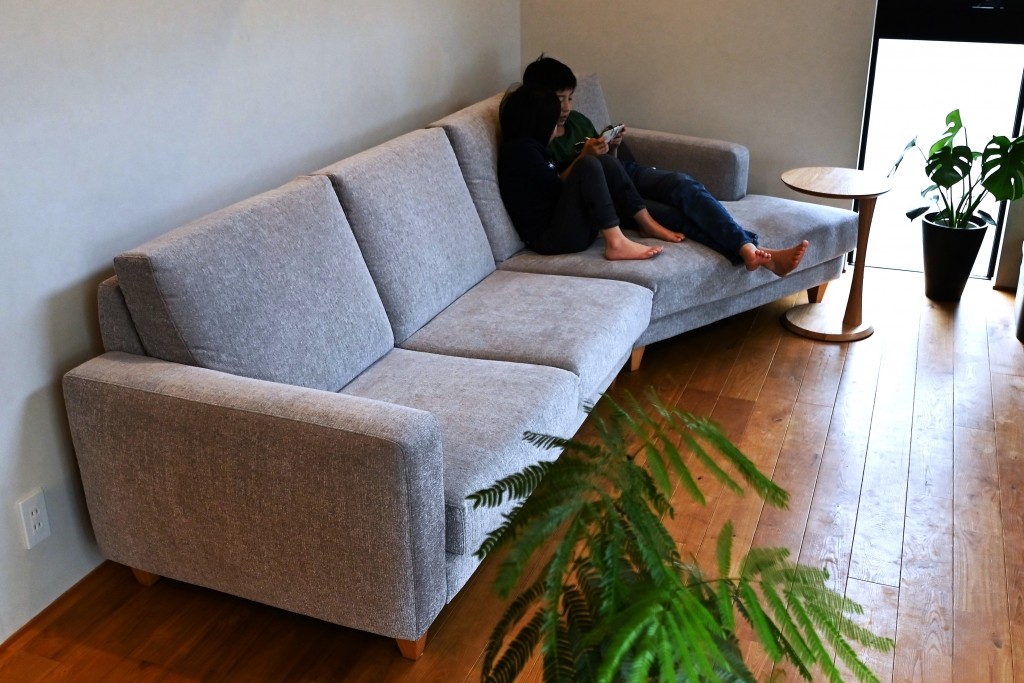 ミヤモト家具　富山　LOWVE sofa　おしゃれ　ソファ　ルーミーカウチ