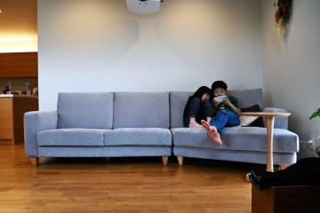 ミヤモト家具　富山　LOWVE sofa　おしゃれ　ソファ　ルーミーカウチ