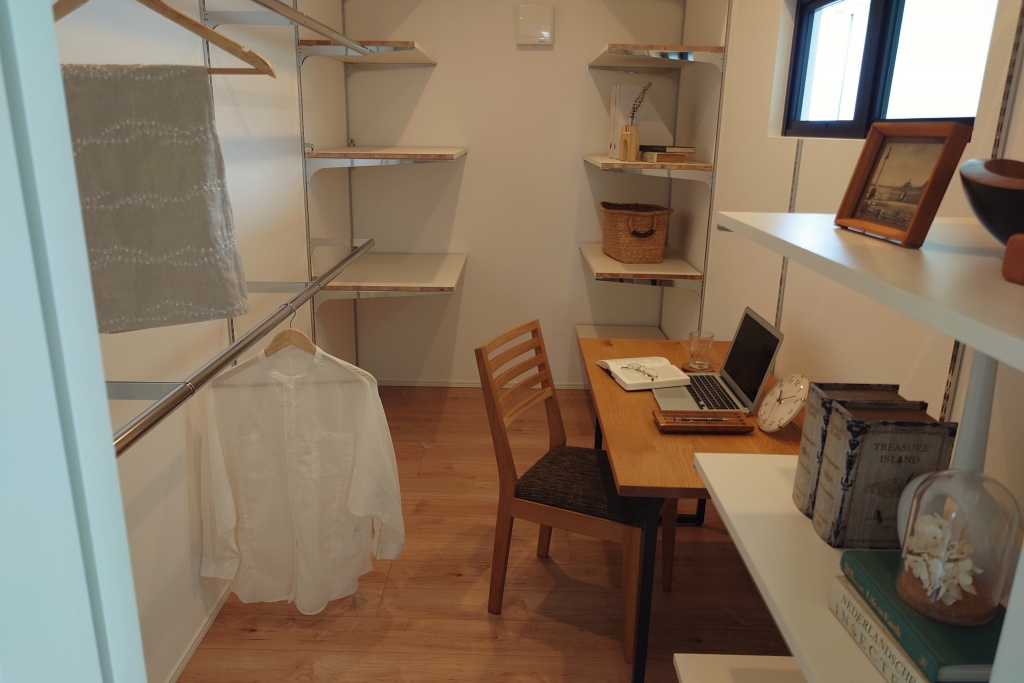 レンタル家具　おしゃれ　富山　無垢材　ミヤモト家具　完成見学会