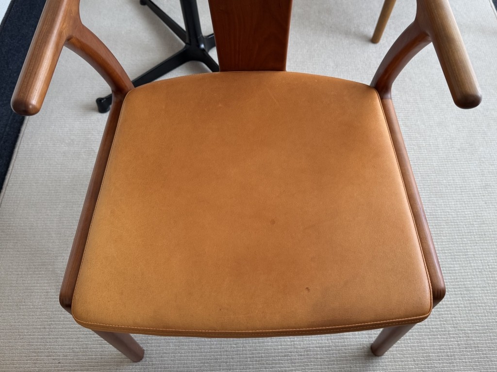 飛騨　家具　おしゃれ　テーブルチェア