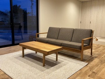 レンタル家具　おしゃれ　富山　無垢材　ミヤモト家具　完成見学会