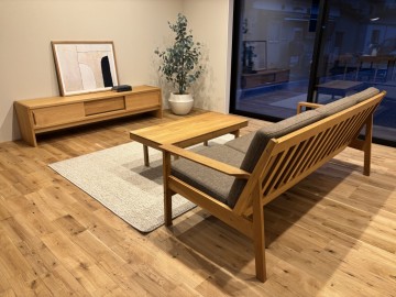 レンタル家具　おしゃれ　富山　無垢材　ミヤモト家具　完成見学会