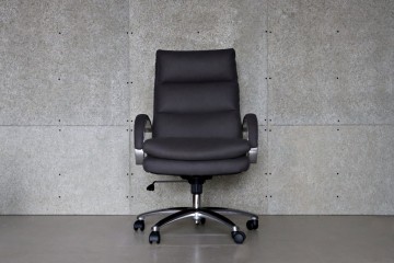 岐阜　家具　オシャレ　椅子