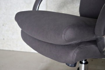 岐阜　家具　オシャレ　椅子