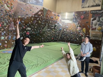 富山　おしゃれ　家具　無垢材
