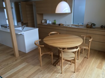 家具　岐阜　円卓　オシャレ