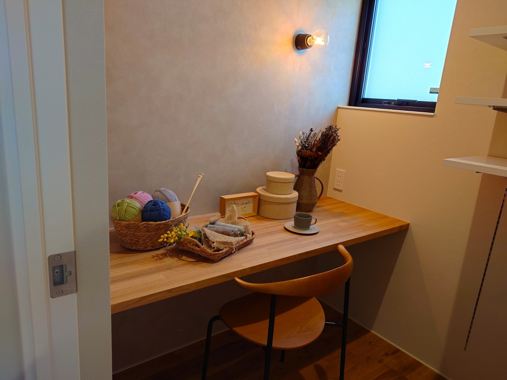 レンタル家具　おしゃれ　富山　無垢材　ミヤモト家具　完成見学会
