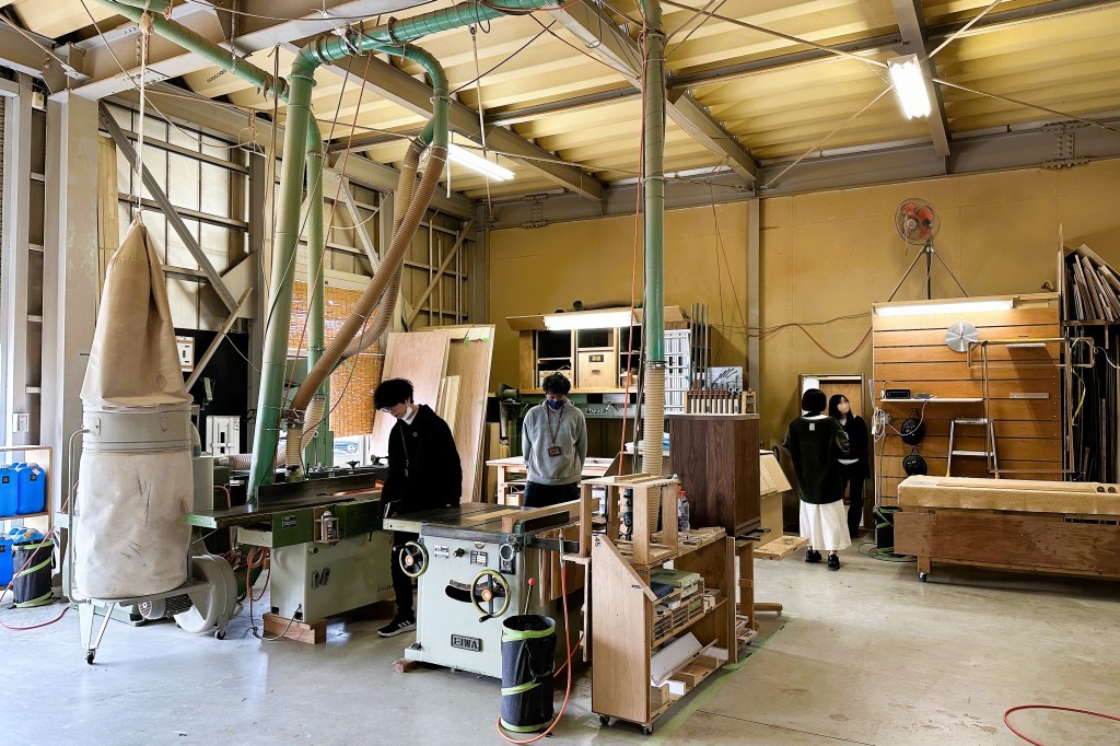 ミヤモト家具　社風　新卒　中途採用　環境整備