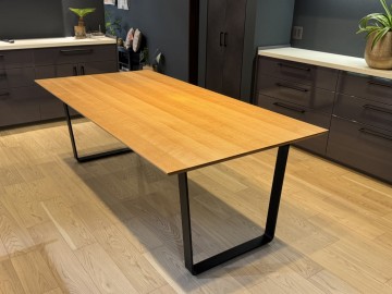 ダイニングテーブル　家具　岐阜