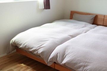 羽毛布団　ミヤモト家具　おしゃれ　家具　ダウン　