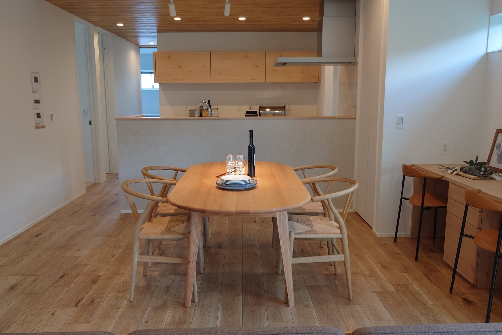 レンタル家具 おしゃれ 富山 無垢材 ミヤモト家具 完成見学会