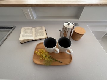レンタル家具　おしゃれ　富山　無垢材　ミヤモト家具　完成見学会