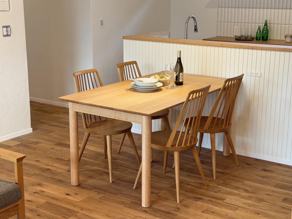 レンタル家具　おしゃれ　富山　無垢材　ミヤモト家具　完成見学会