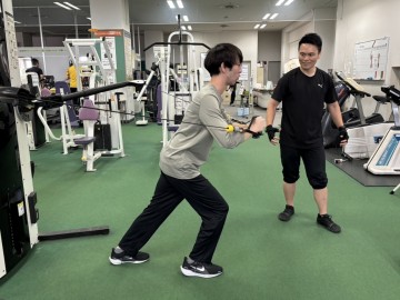 富山 ミヤモト家具 部活 筋トレ