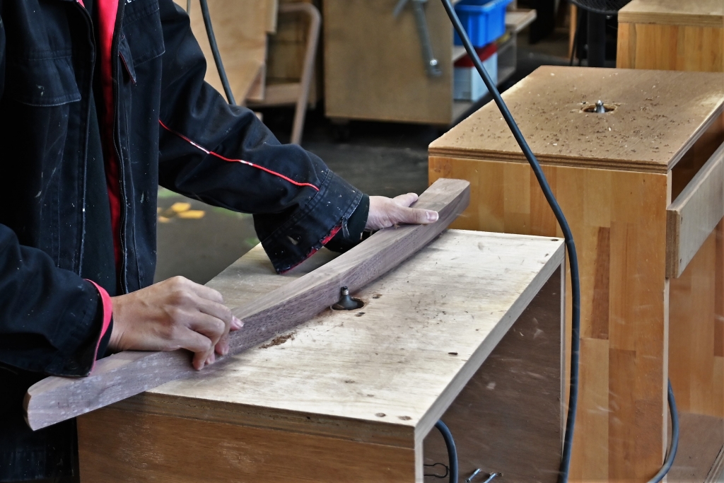 チェア　RENSEY　富山　家具　飛騨