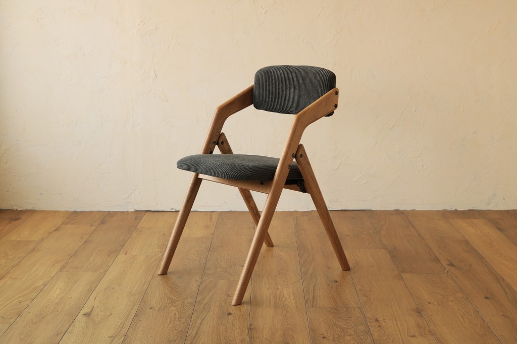 スーパーサブな椅子。