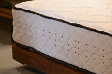 ベッド　マットレス 富山 金沢 ミヤモト家具 SOLID RENSEY 富山　家具　おしゃれ