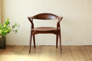 岐阜　チェア　オシャレ　無垢材