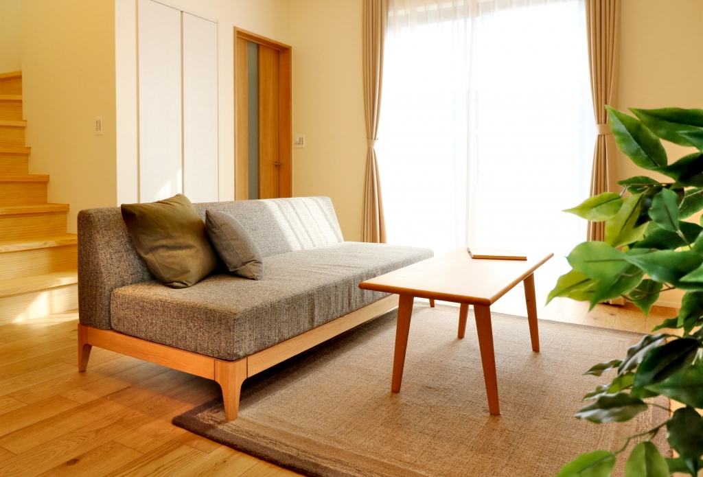 レンタル家具　おしゃれ　富山　無垢材　ミヤモト家具　完成見学会