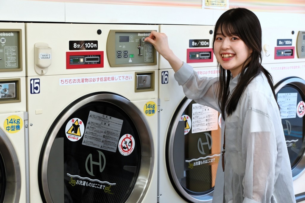 ミヤモト家具-新卒社員-酒井