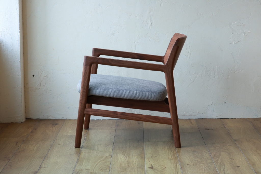 RENSEYならではの拘り ～ラウンジチェア～