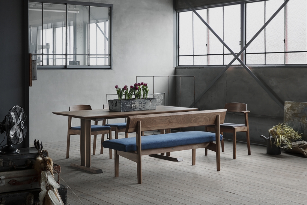 富山　家具　ラグ　おしゃ