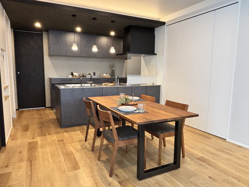 レンタル家具 おしゃれ 富山 無垢材 ミヤモト家具 完成見学会