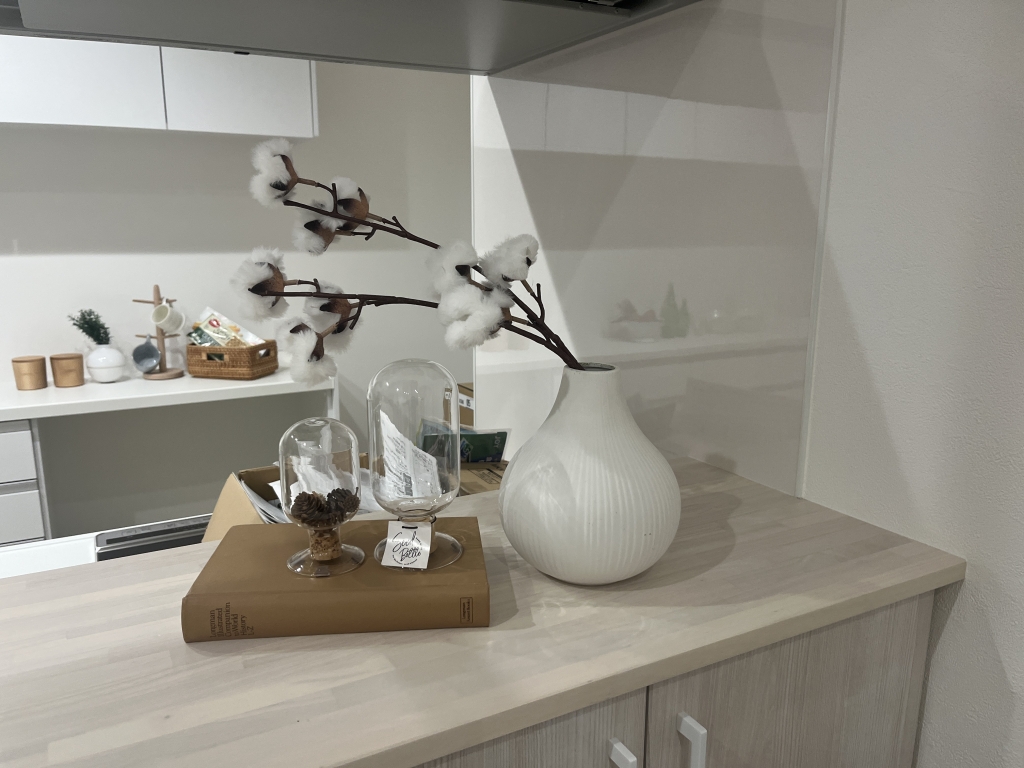 レンタル家具　おしゃれ　富山　無垢材　ミヤモト家具　完成見学会