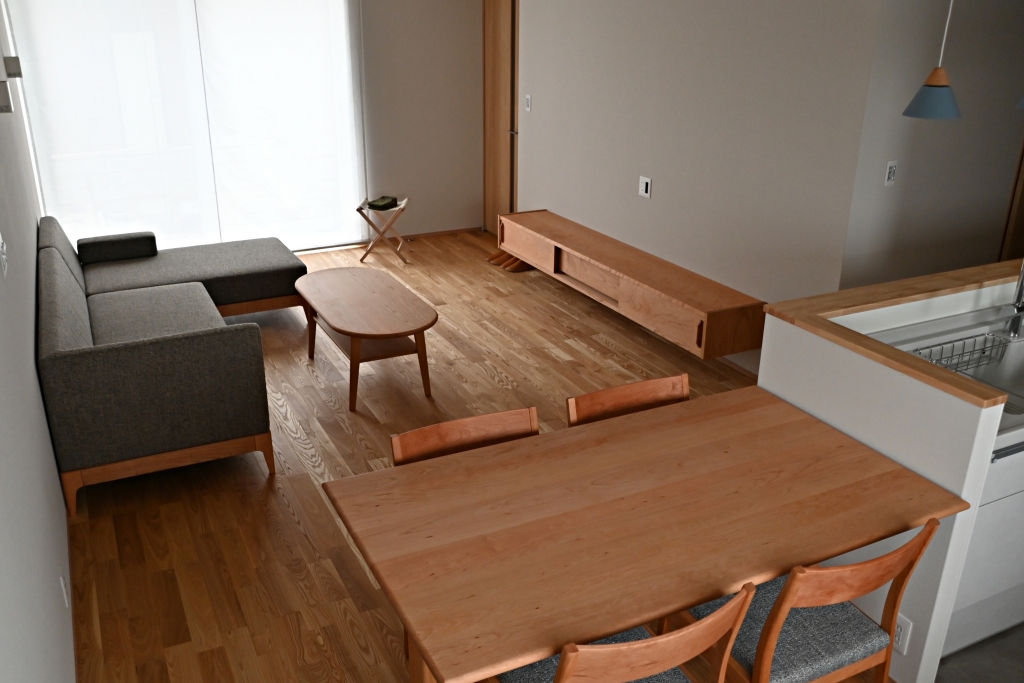 RENSEY LOWVE ミヤモト家具 造作TVボード イベント