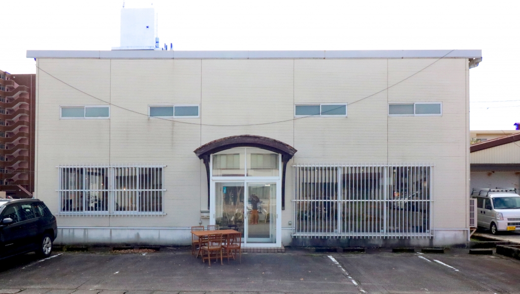 c21965ff83587323206c602e815a0042