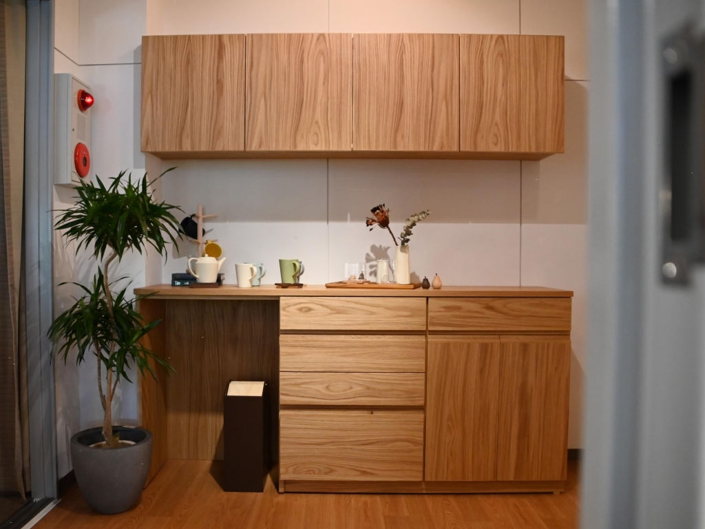 木製の造作キッチンカウンター♪