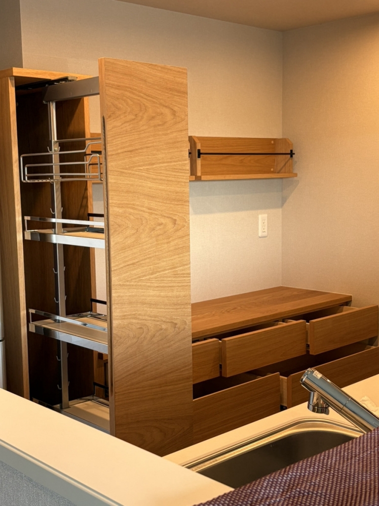 食器棚 LOWVE　富山　家具　おしゃれ