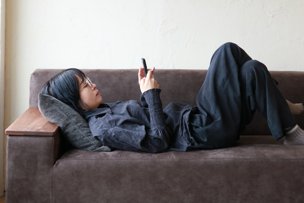 寝転んで寛ぐも良し