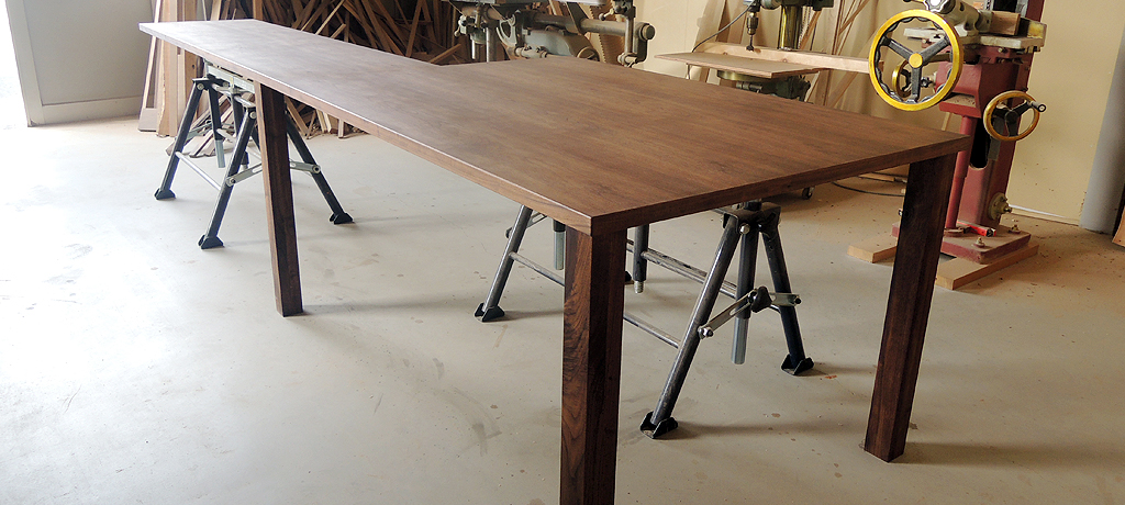 Dininng Table