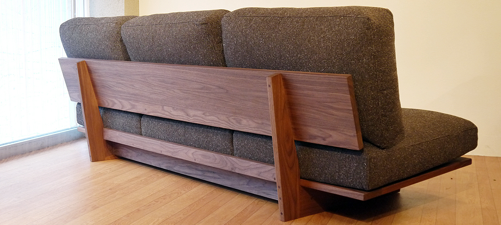 MO Solid Sofa