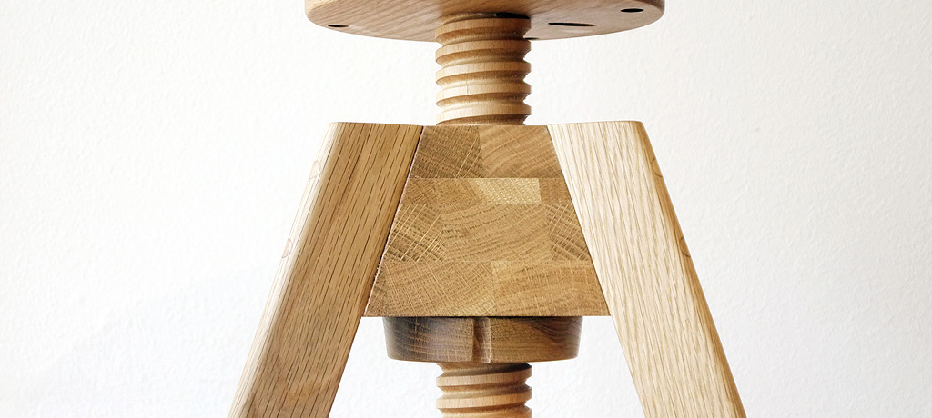 Lume Stool