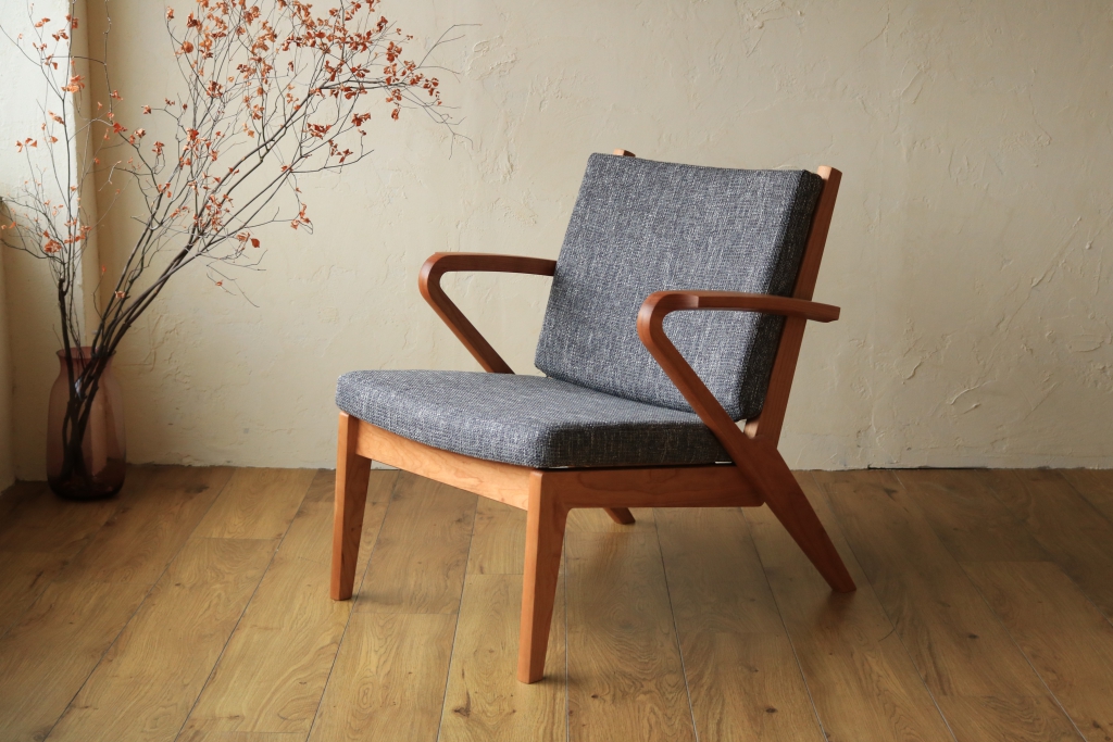 A03M Lounge Chair