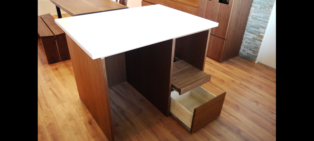 富山　家具