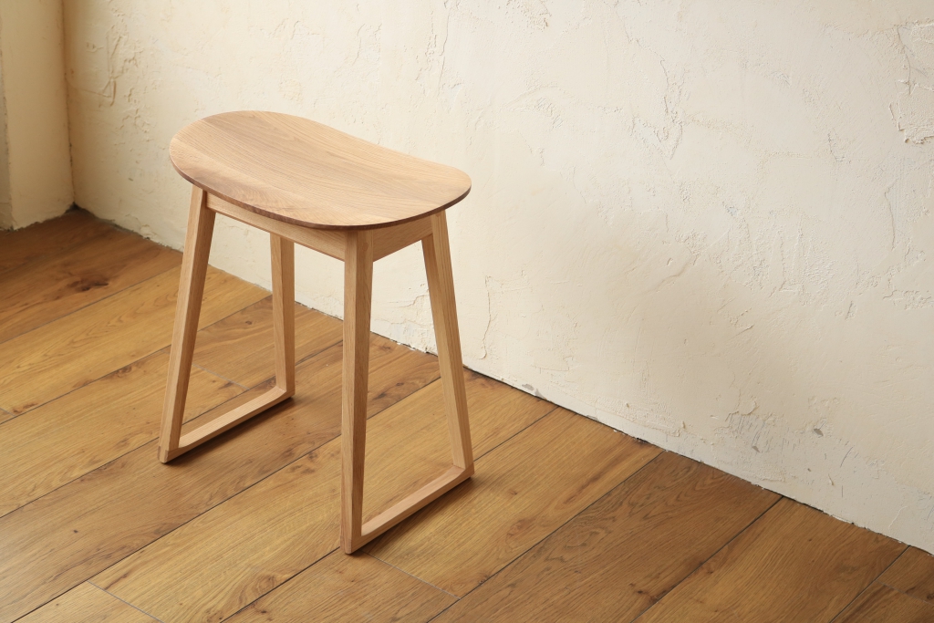 SUWARI Stool